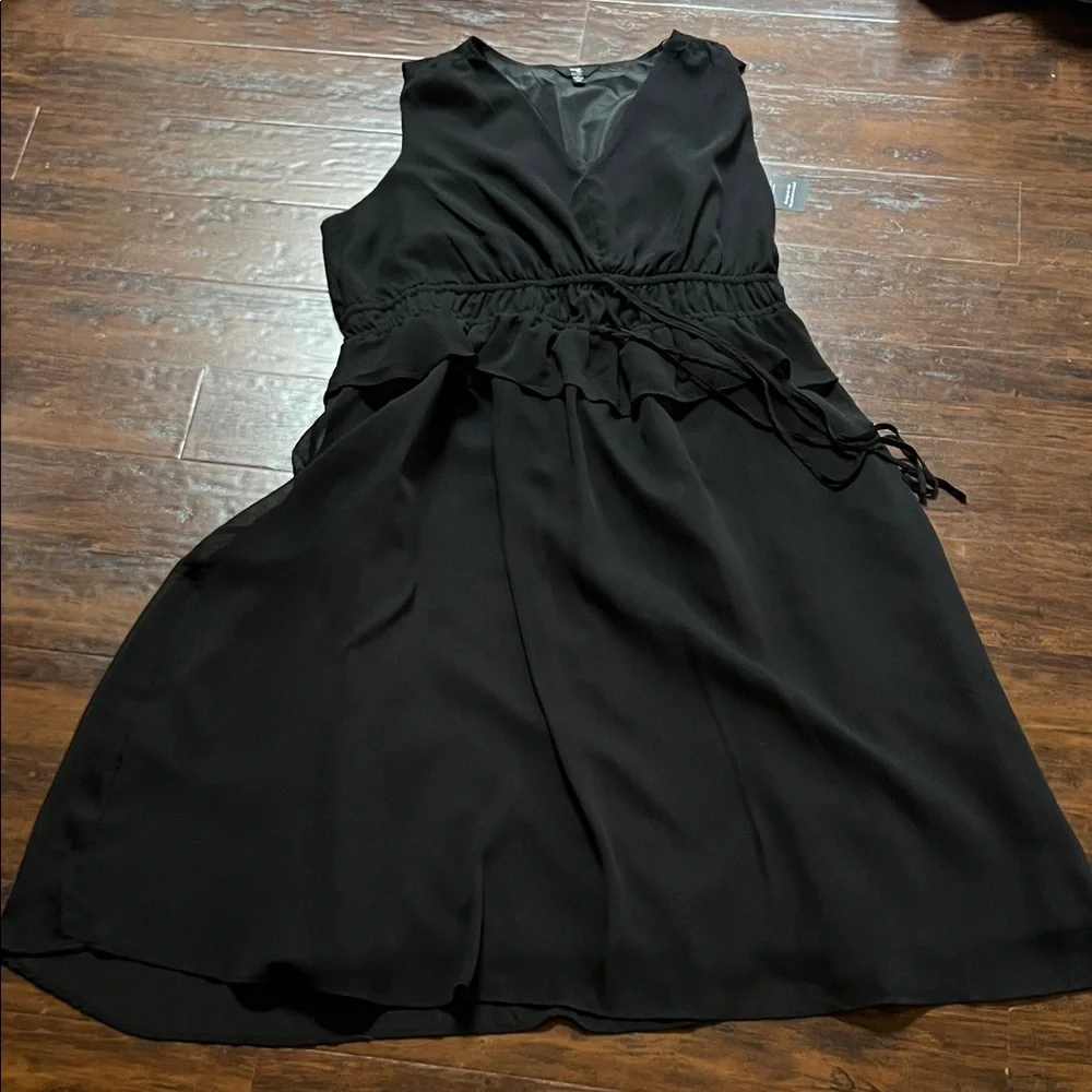 NWT Terra & Sky Women's Plus Peplum Midi Dress Size 4X - Picture 5 of 12
